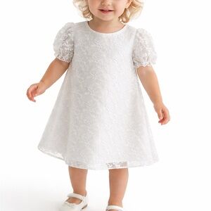 ELEGANT LITTLE GIRL SMOCKED WHITE LACE
OVERLAY DRESS NWOT